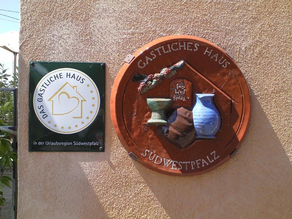 Großbundenbach Gaestehaus 'Alte Baeckerei' Kaffeehaus מראה חיצוני תמונה